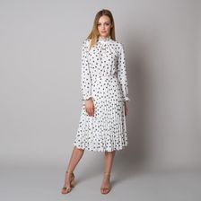 Biała sukienka w grochy ze stójką i plisowaniem - Ceny i opinie 