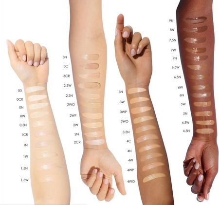 Dior Forever Skin Glow 24H Hydrating Radiant Foundation Podkład