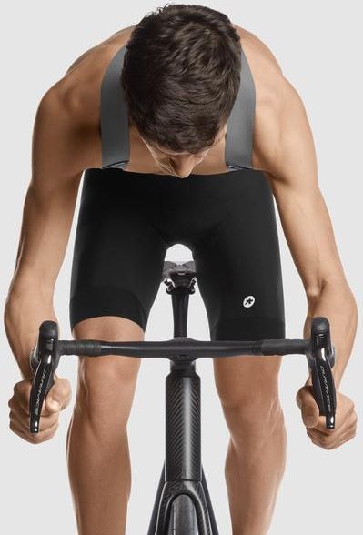 Assos Spodenki Mille Gt Bib Shorts C2 Black Series - zdjęcie 7 Assos Spodenki Mille Gt Bib Shorts C2 Black Series