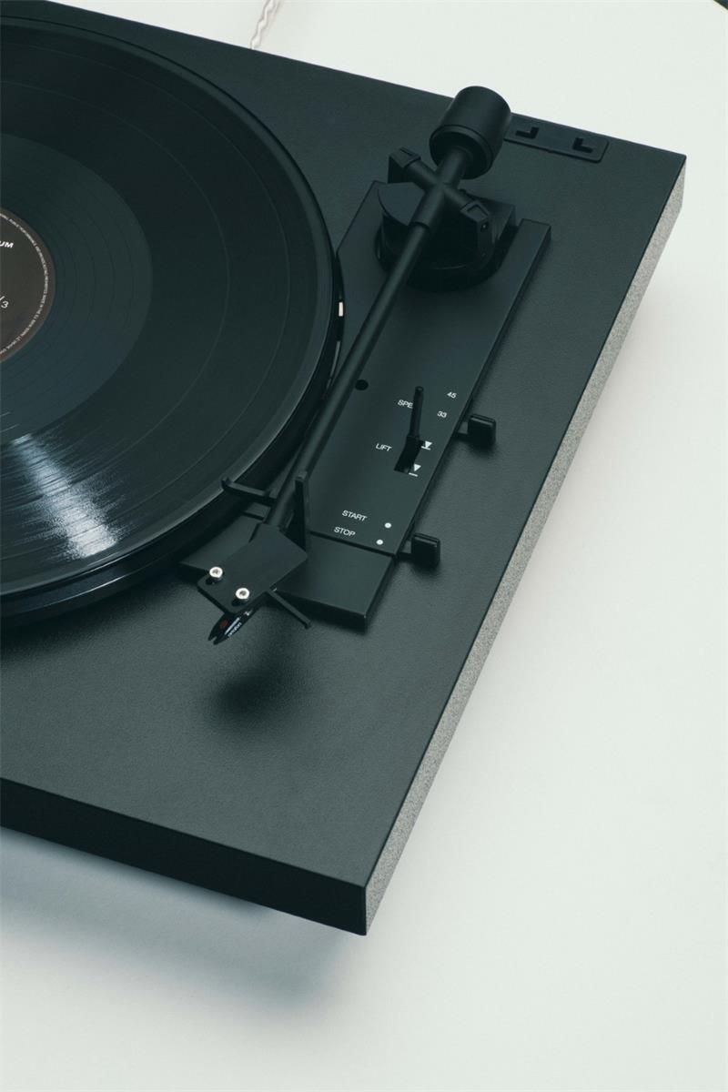 Pro-Ject A1 (Czarny) - zdjęcie 5 Pro-Ject A1 (Czarny)