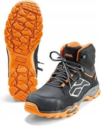 Scarpone Husqvarna Technical Light: Comfort e Protezione per il Lavoro | Guru Garden