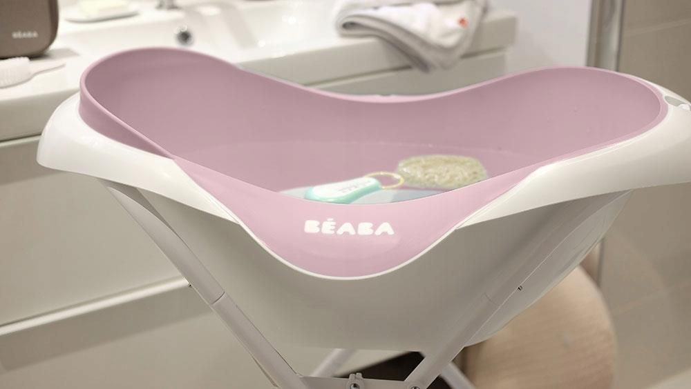Beaba Zestaw Wanienka Camele’o Old Pink + Stojak - zdjęcie 4 Beaba Zestaw Wanienka Camele’o Old Pink + Stojak