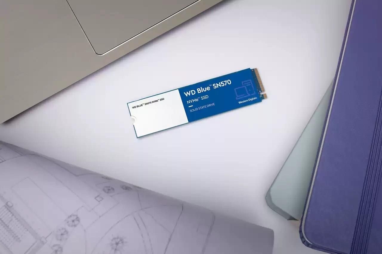 Dysk SSD WD Blue SN570 2TB M.2 (WDS200T3B0C) - Opinie i ceny na 