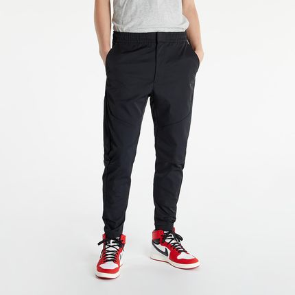 tech pants black