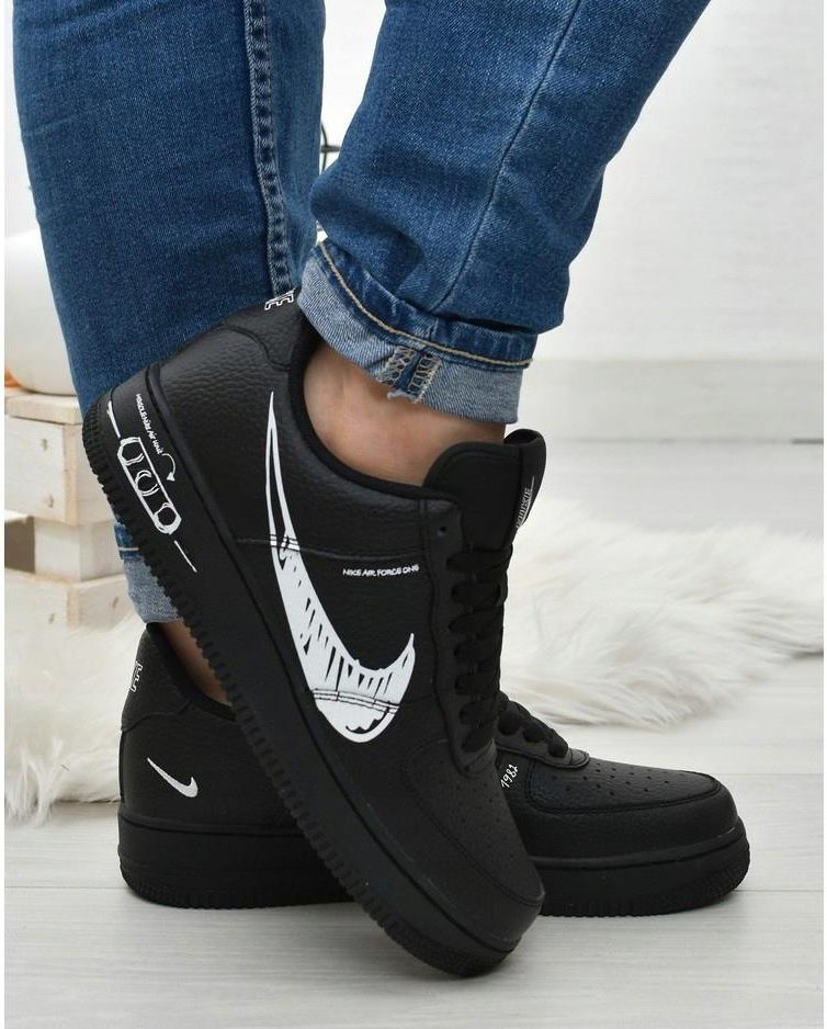 Nike Air Force 1 LV8 Utility CW7581 001 Czarne 43 Ceny i opinie