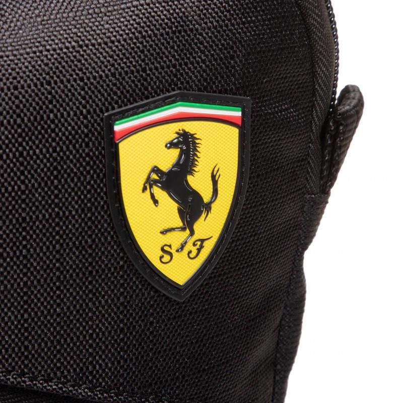 Saszetka unisex Puma FERRARI SPTWR PORTABLE czarna 07808702 - zdjęcie 4 Saszetka unisex Puma FERRARI SPTWR PORTABLE czarna 07808702
