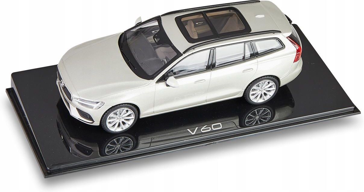 1/43 VOLVO特注 1/43 VOLVO V60 バーチライト Model Car Volvo V60 1:43 バーチライト Volvo V60 Cross
