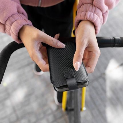 Futerał Pocket Carbon Model 12 - do Iphone 13 Pro - zdjęcie 2