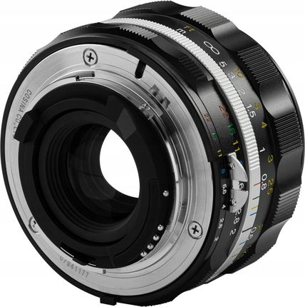 ULTRON 40mm F2 SL IIs Nikon Fマウント Nikon Z | ULTRON 40mm F2.0 SL IIs AIS F-mount (Black rim
