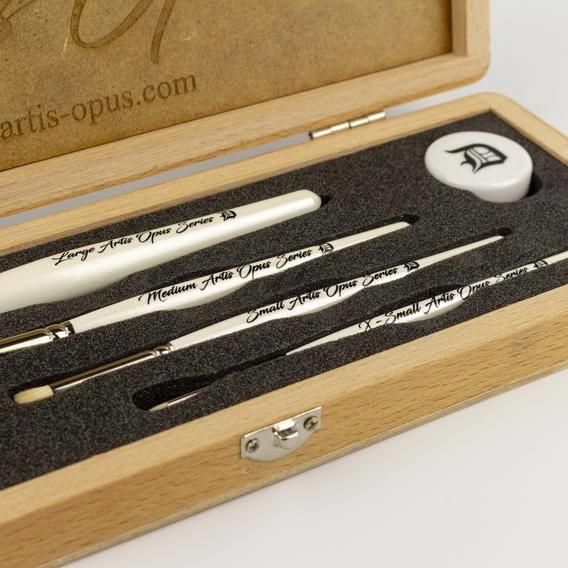 Artis Opus Series D DryBrush Set