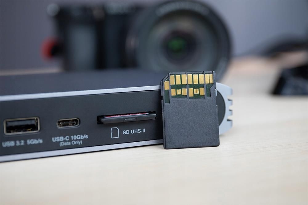 Hub USB Caldigit Usb-c Hdmi Dock 2xHDMI 10 port Pd 94W TB3