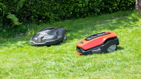 Robot koszący Einhell Freelexo 1200 LCD BT 4326368 - zdjęcie 2