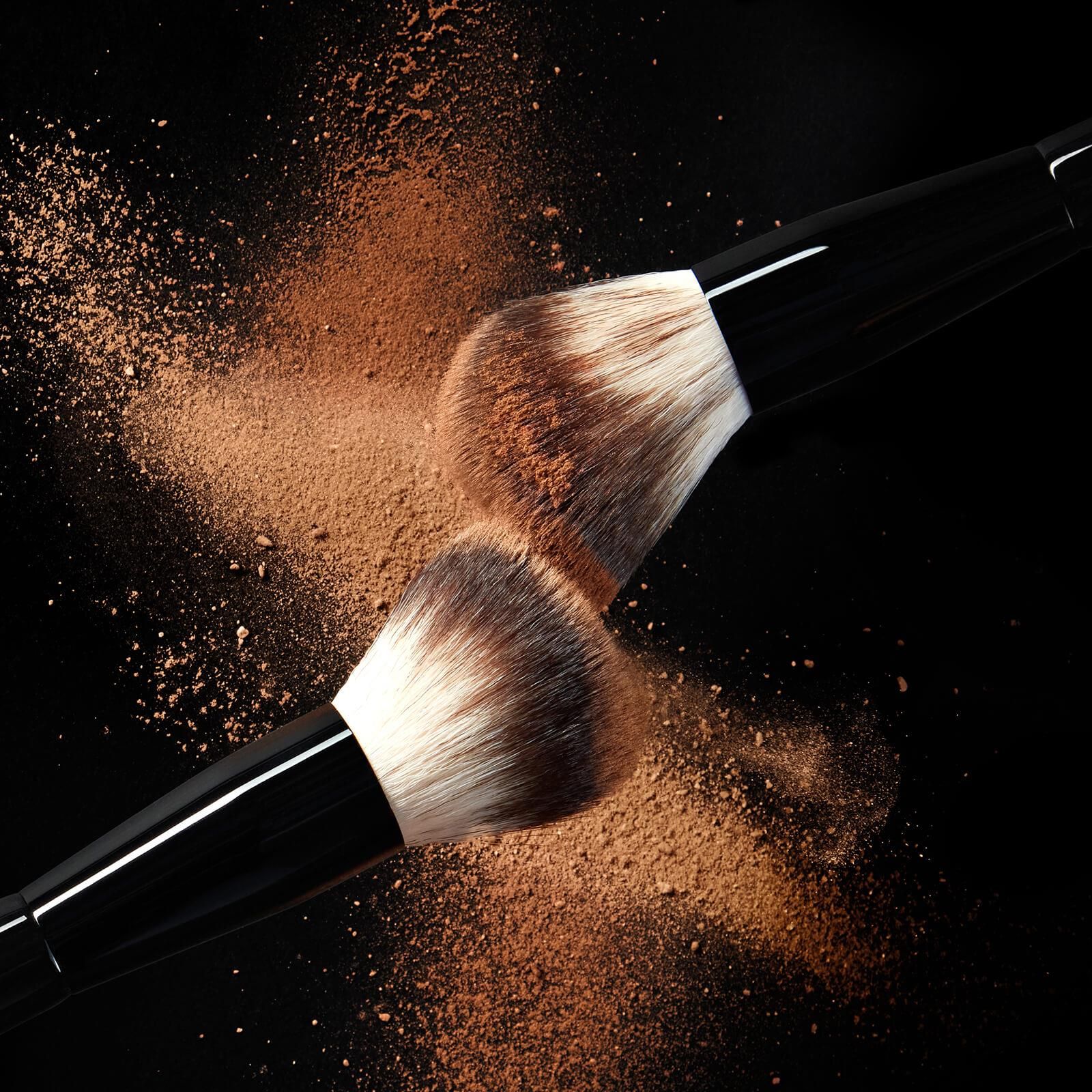 Illamasqua Bronzer Brush Pędzel Do Bronzera Opinie i ceny na Ceneo.pl