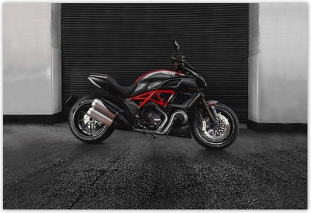 Fototapeta 200x135 Ducati Diavel motocykl