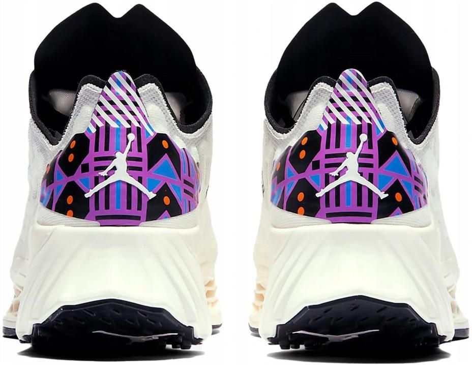 jordan zoom trunner ultimate q54