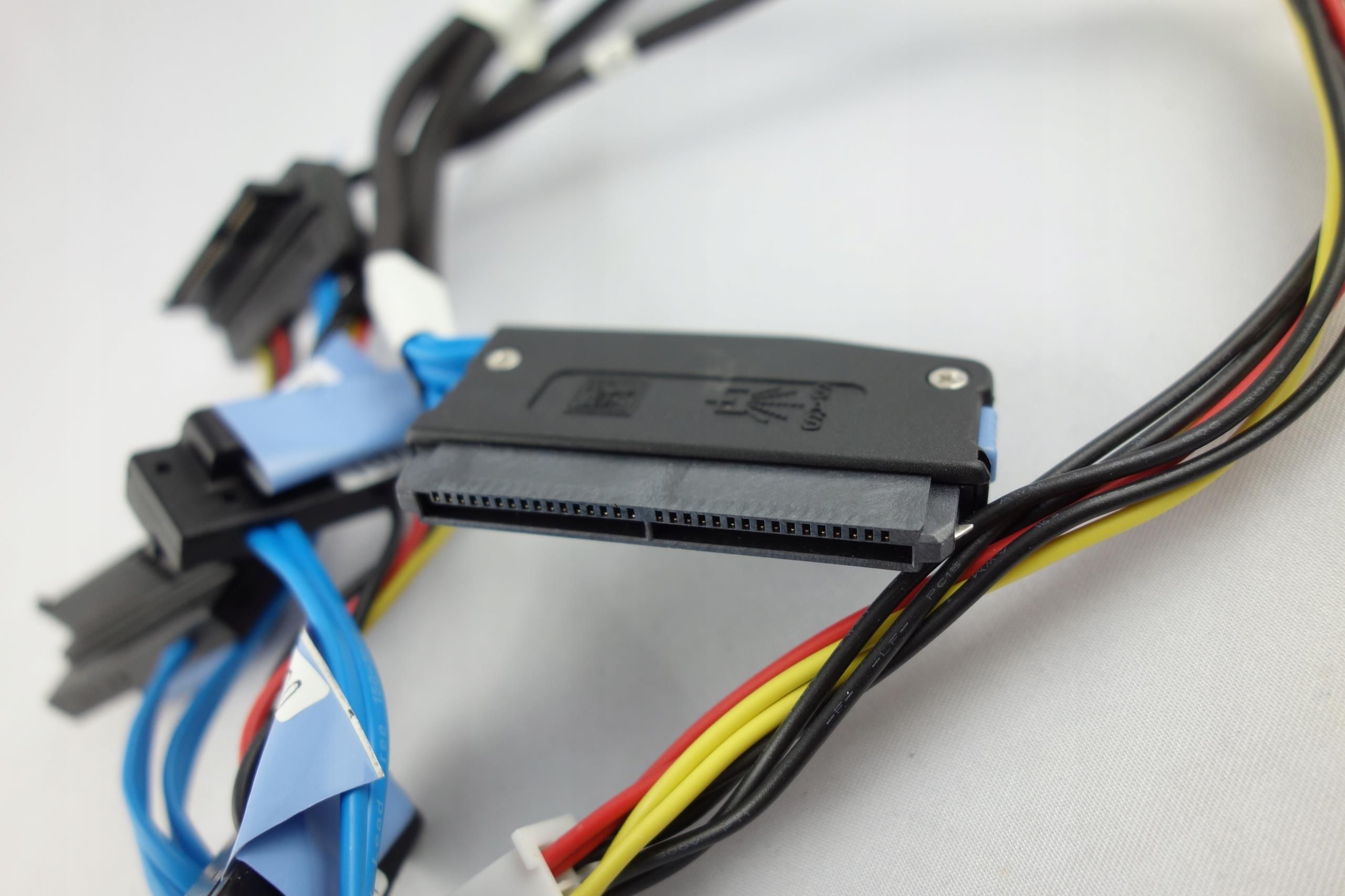 Dell PowerEdge 1950 SAS PERC RAID Cable 11 TX846