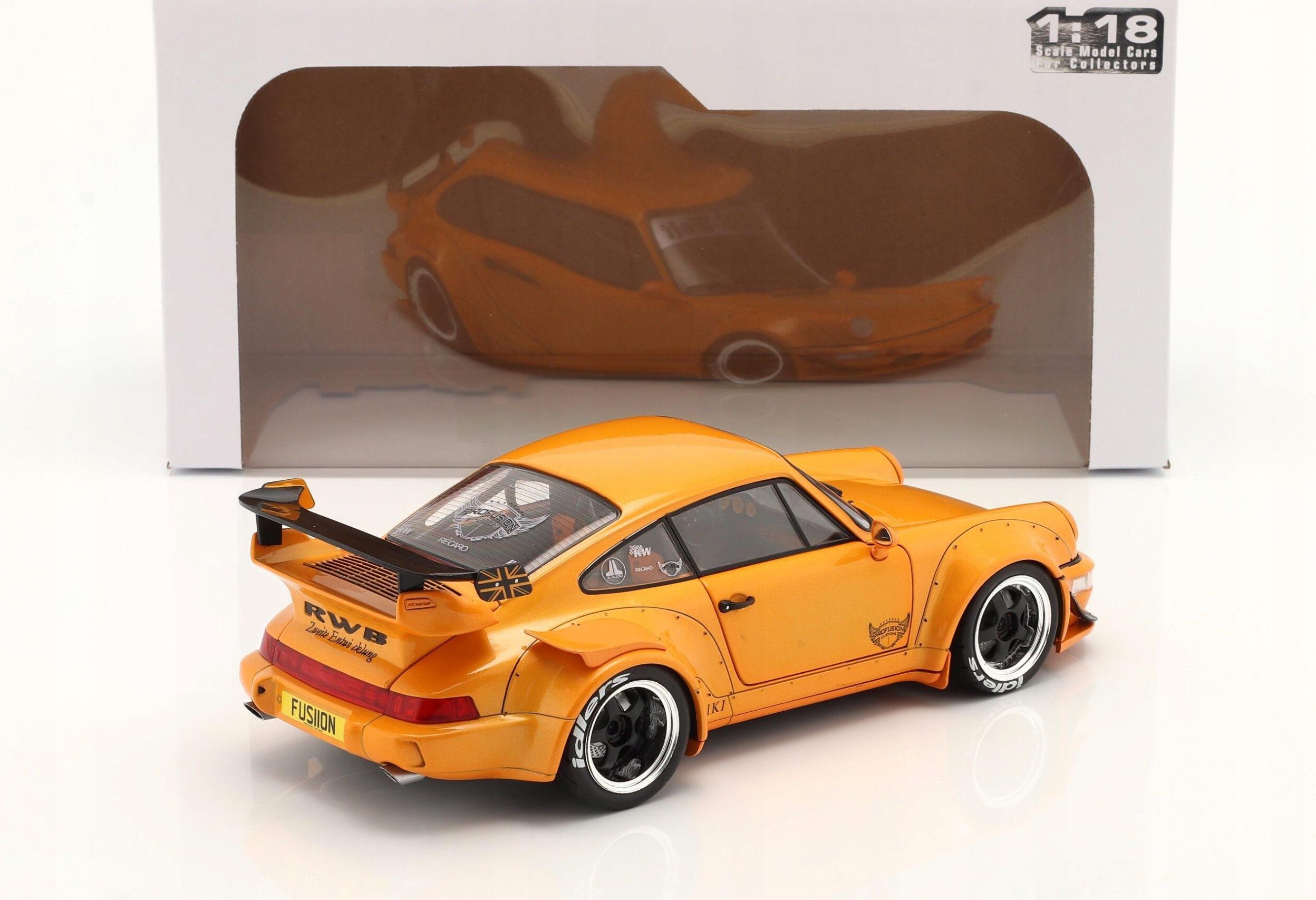 Solido RWB930 1/18 イエロー Solido RWB930 1/18 イエロー