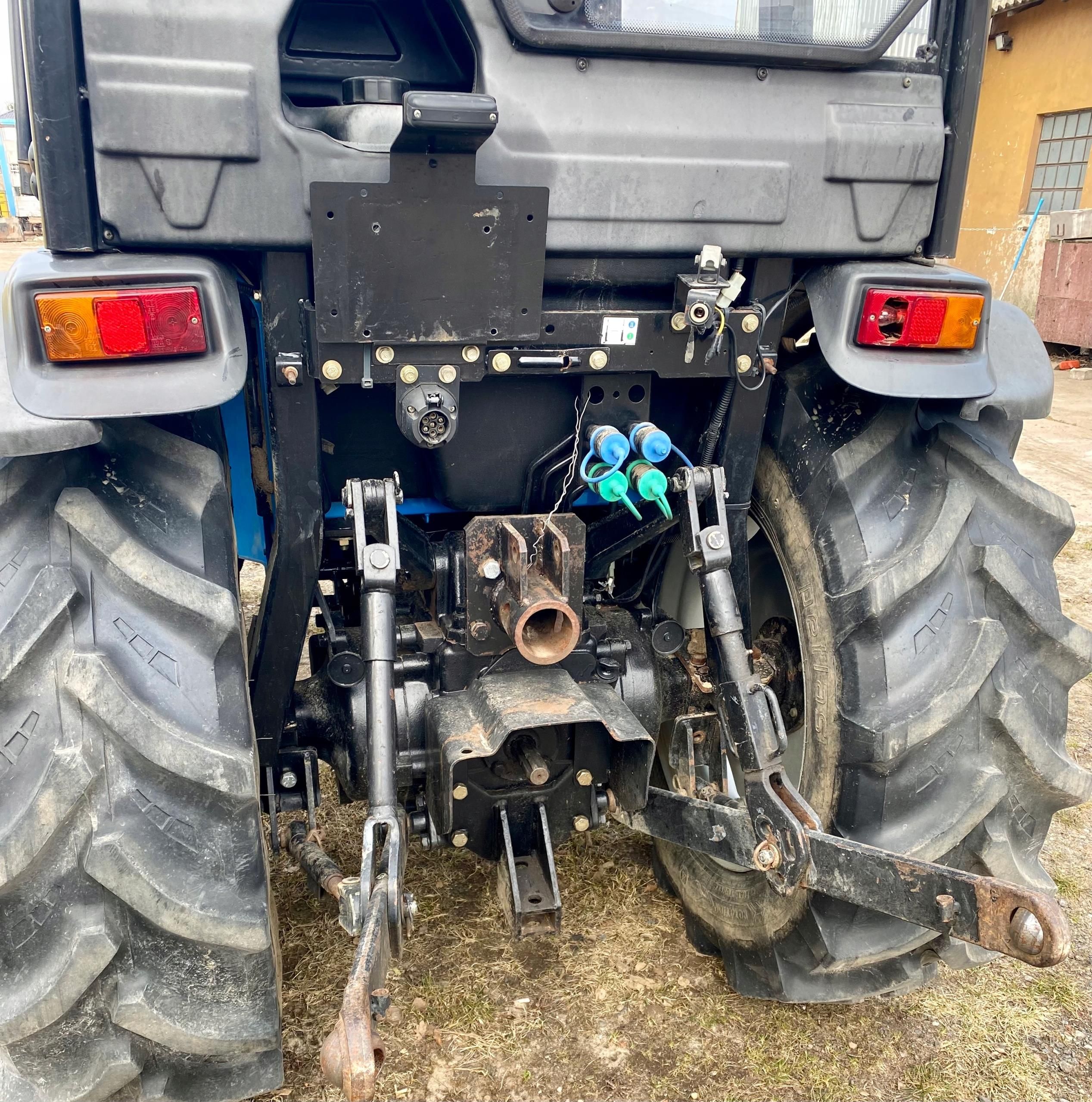 Traktor ciągnik sadowniczy rolniczy LS R60 komunal - Opinie i ceny na ...