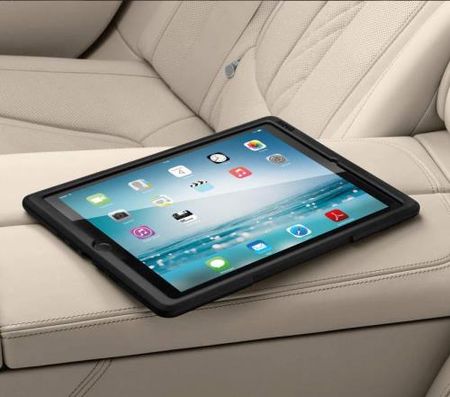 Etui na tablet Apple iPad 5/6 9.7" (9,7" - 2017) BMW Travel & Comfort
