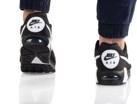 air max ivo on feet
