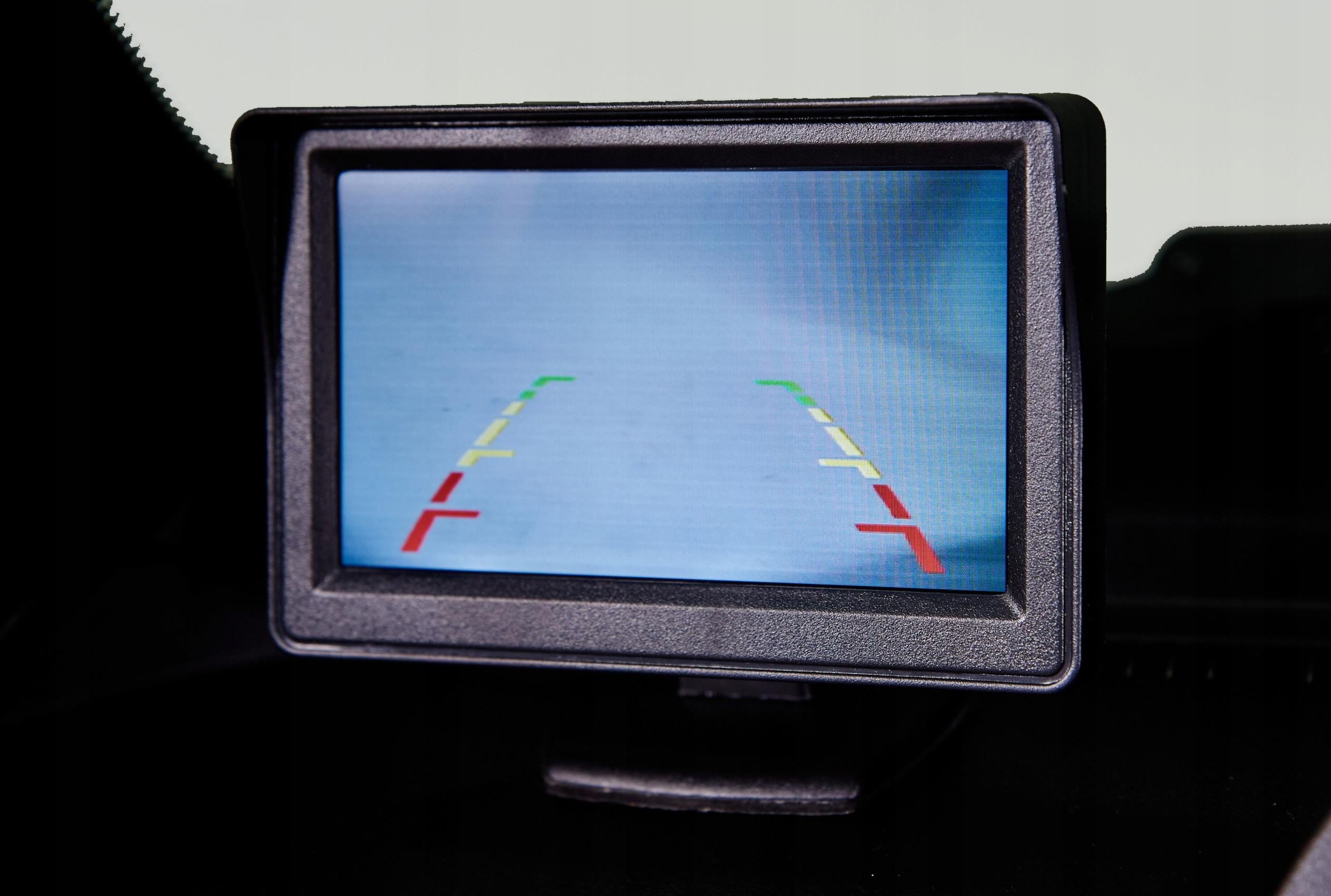 Trzykołowy pojazd elektryczny FROST, żółty - zdjęcie 3 Trzykołowy pojazd elektryczny FROST, żółty