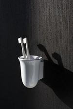Zdjęcie Laufen Ceramiczny Pojemnik Na Szczoteczki Do Zębów The New Classic Biały H8738540000001 - Konstantynów Łódzki