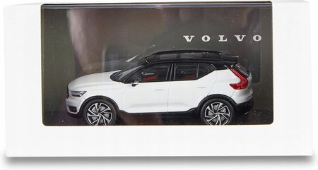 1/43 VOLVO特注 1/43 VOLVO XC40 クリスタルホワイト 2026 Volvo XC40 For Sale in Burlingame CA | Volvo Cars
