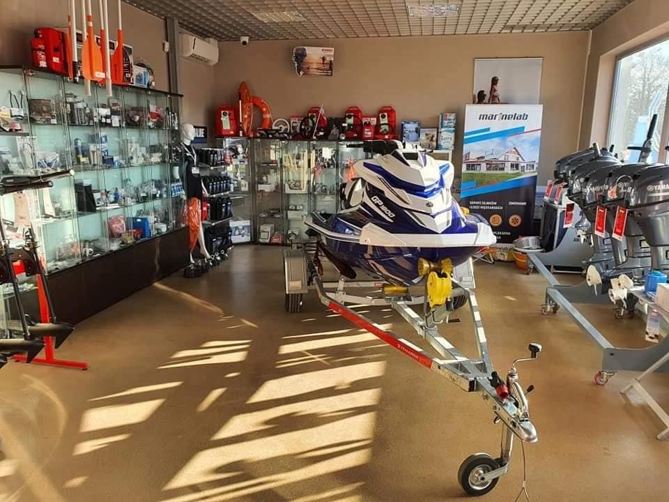 Skuter wodny Yamaha GP1800 2018r 13,5mth! 250KM! - zdjęcie 3 Skuter wodny Yamaha GP1800 2018r 13,5mth! 250KM!