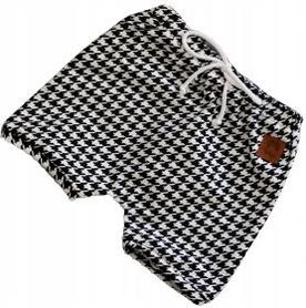 Krótkie spodenki pepitka rozmiar 140