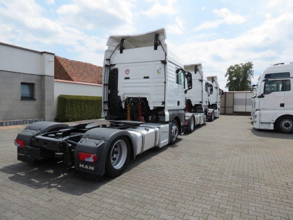 MAN TGX 18.460 XLX MEGA ACC PO KONTRAKCIE SERWIS