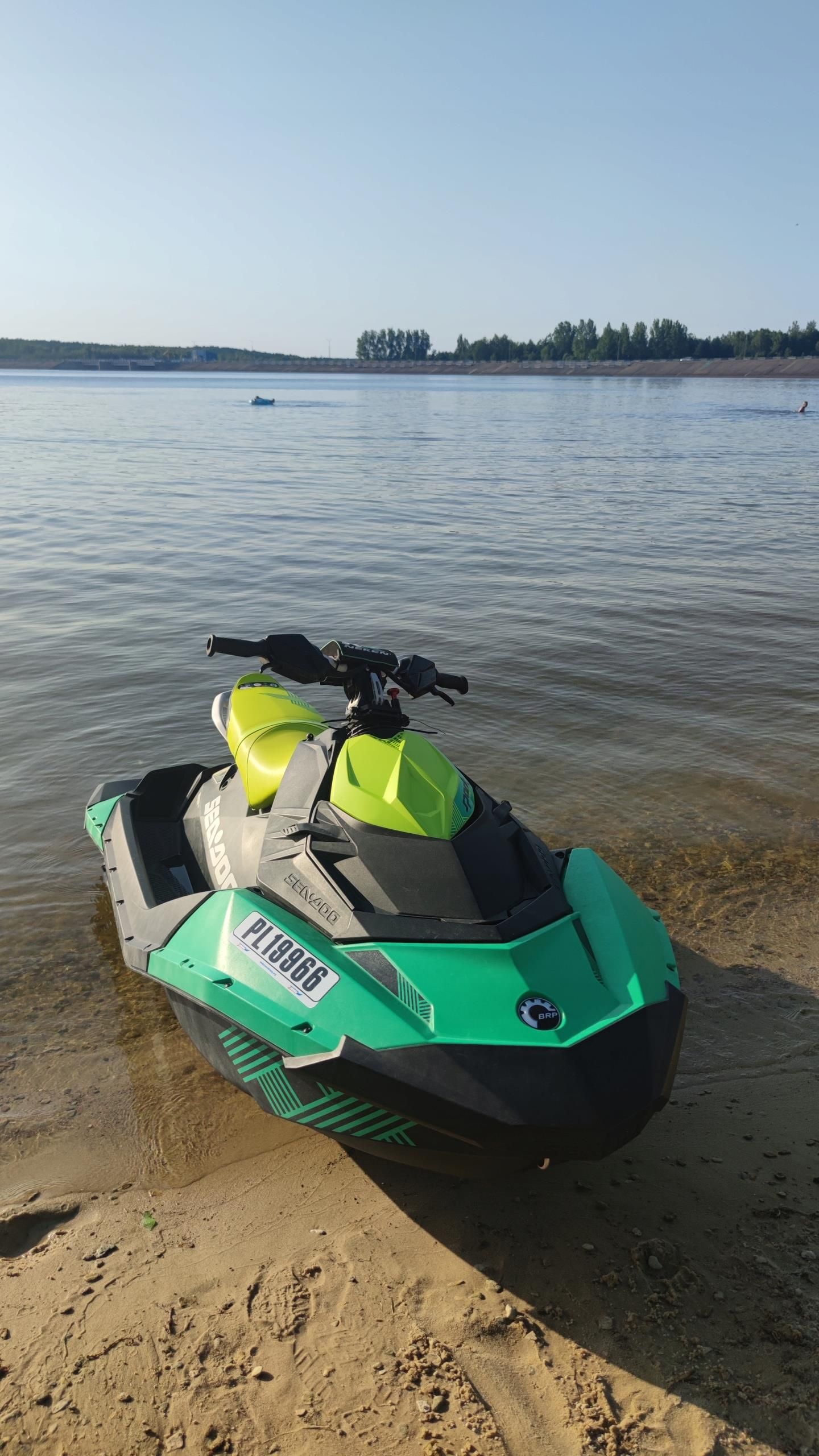 Spark Trixx 3UP 90KM FVAT 2020r. + przyczepa - zdjęcie 1 Spark Trixx 3UP 90KM FVAT 2020r. + przyczepa