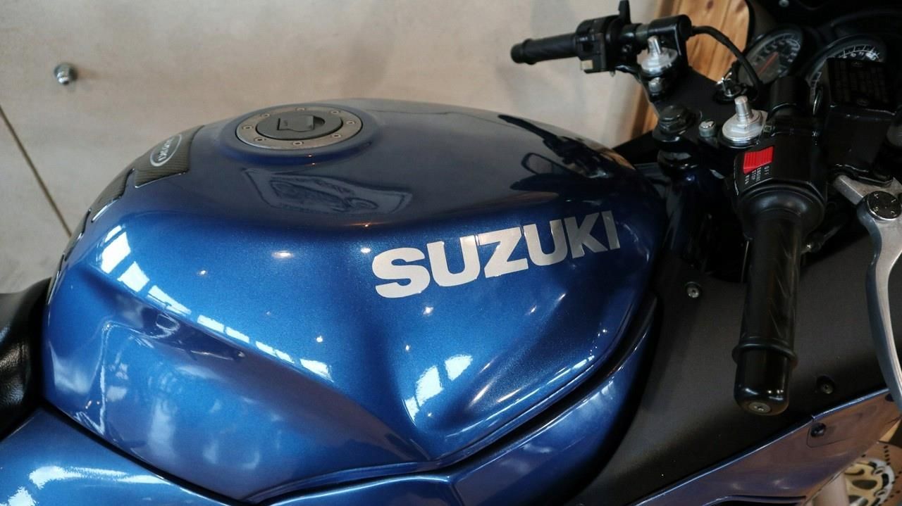 Suzuki RF (RF600) bezwypadkowy #