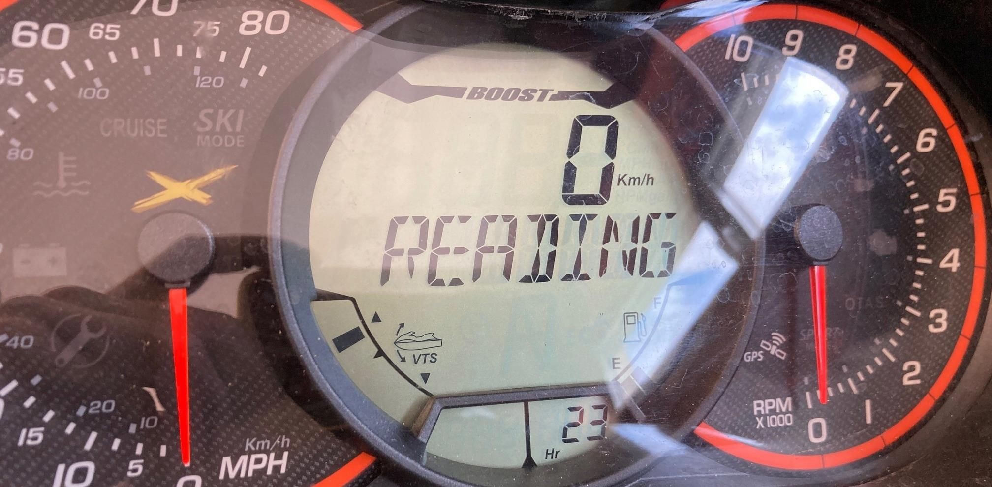 Skuter Wodny Sea-Doo RXP 300 RS 2016r 23 mth - zdjęcie 10 Skuter Wodny Sea-Doo RXP 300 RS 2016r 23 mth