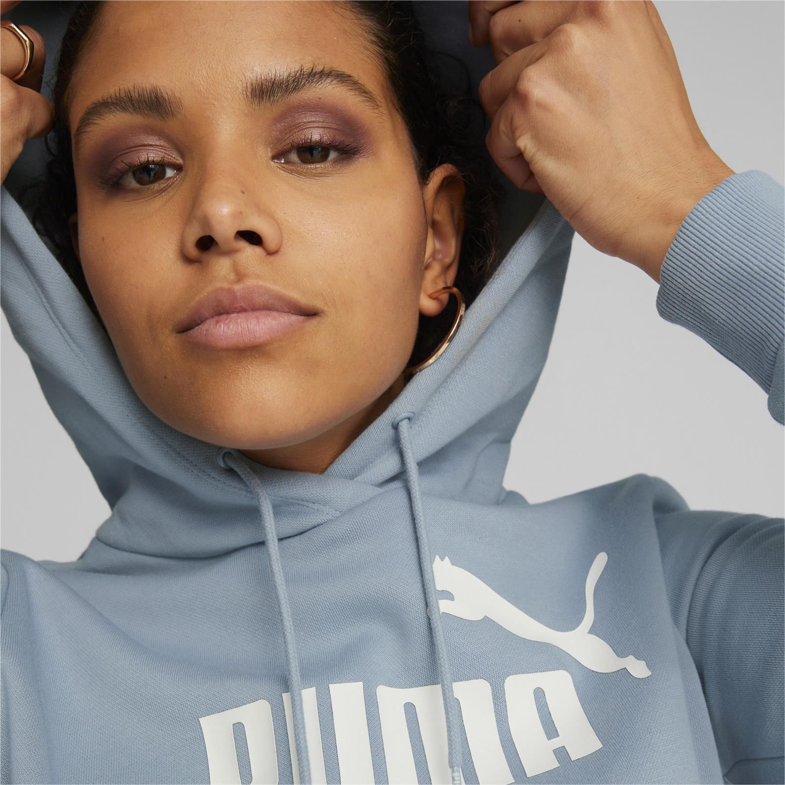Bluza z kapturem damska Puma ESS LOGO niebieska 58678979 - zdjęcie 6 Bluza z kapturem damska Puma ESS LOGO niebieska 58678979