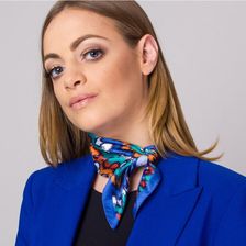 Zdjęcie Niebieska apaszka w kolorowe maziaje - Milicz