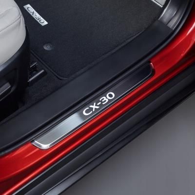 Mazda Oe Listwy Ozdobne Progów Z Podświetleniem Cx30