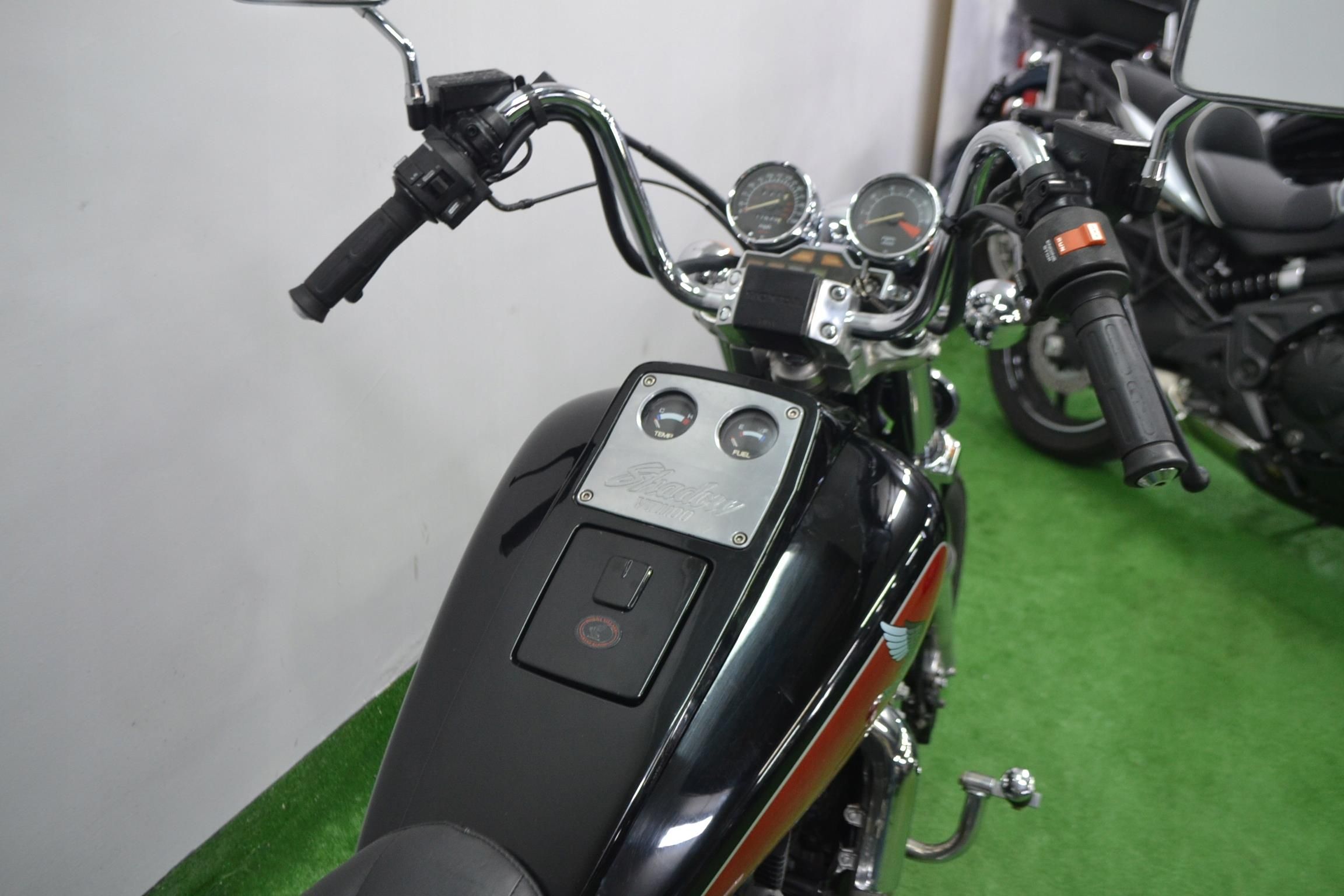 VT 1100 C SHADOW , GWARANCJA 1ROK, RATY 3%, DOWÓZ - zdjęcie 4 VT 1100 C SHADOW , GWARANCJA 1ROK, RATY 3%, DOWÓZ