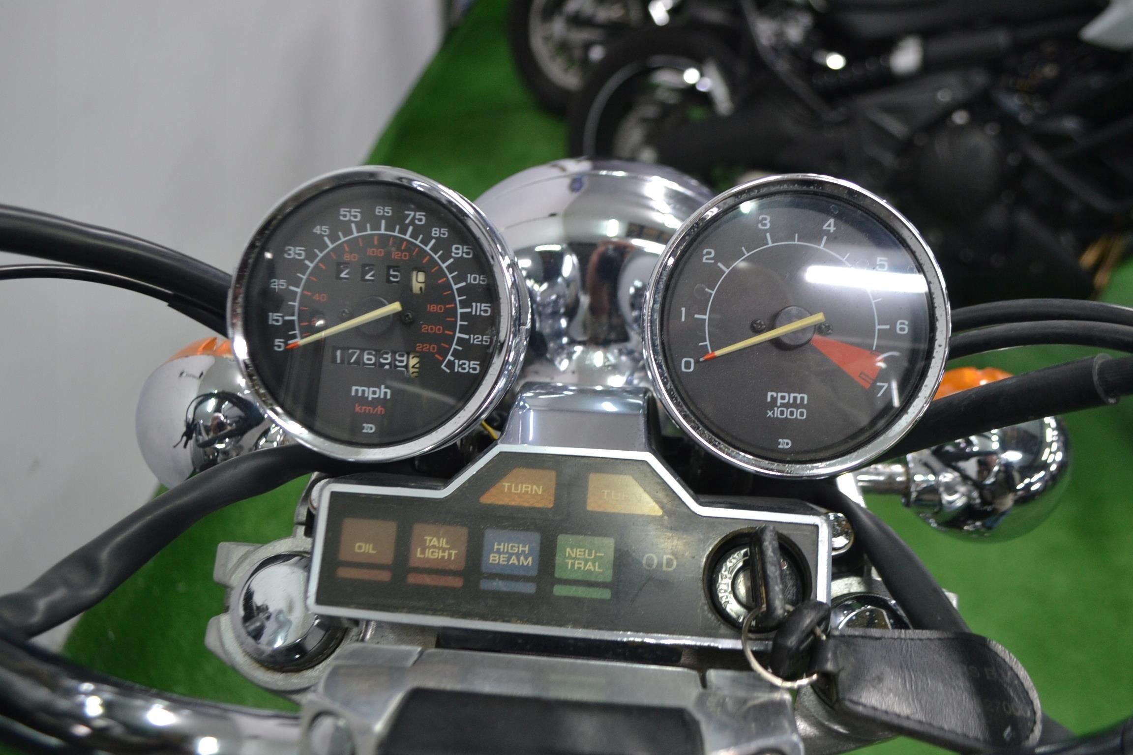 VT 1100 C SHADOW , GWARANCJA 1ROK, RATY 3%, DOWÓZ - zdjęcie 5 VT 1100 C SHADOW , GWARANCJA 1ROK, RATY 3%, DOWÓZ