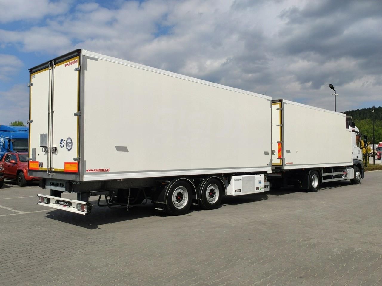 Mercedes Actros 1830 E6 Chłodnia THERMO KING