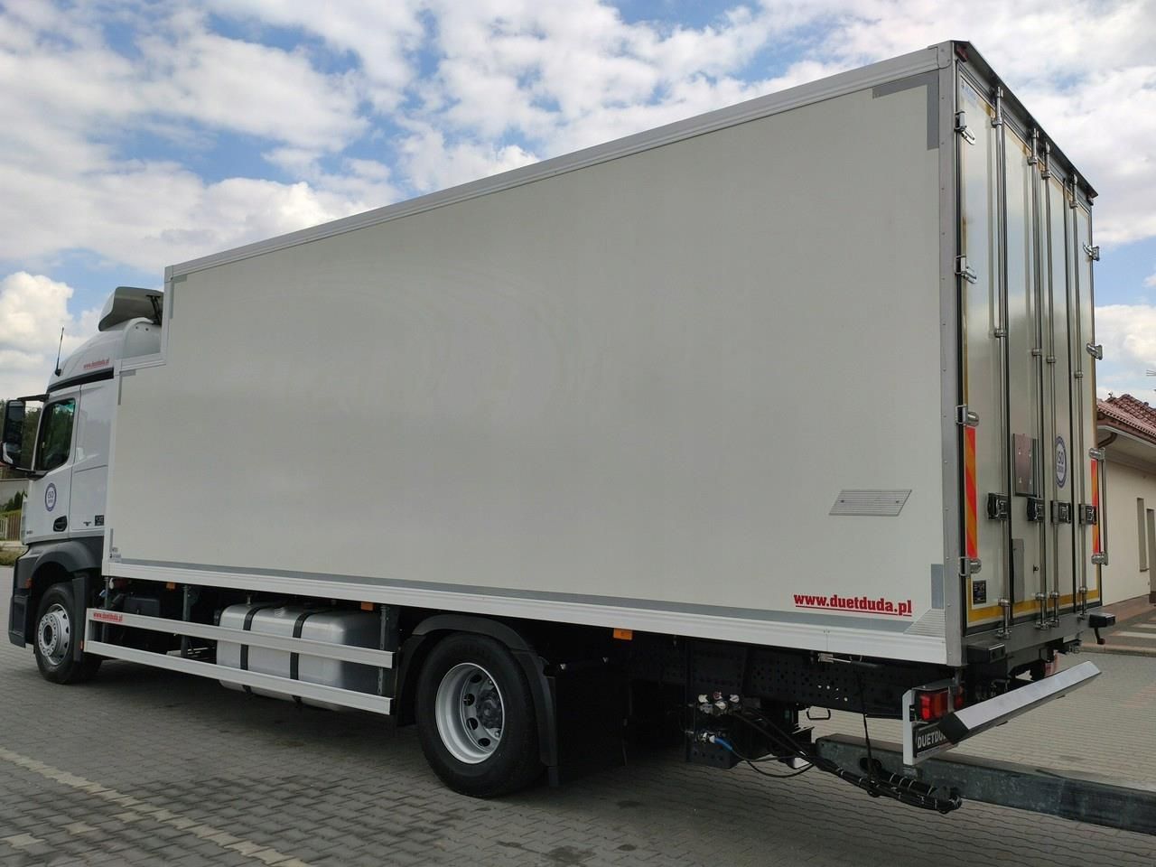 Mercedes Actros 1830 E6 Chłodnia THERMO KING