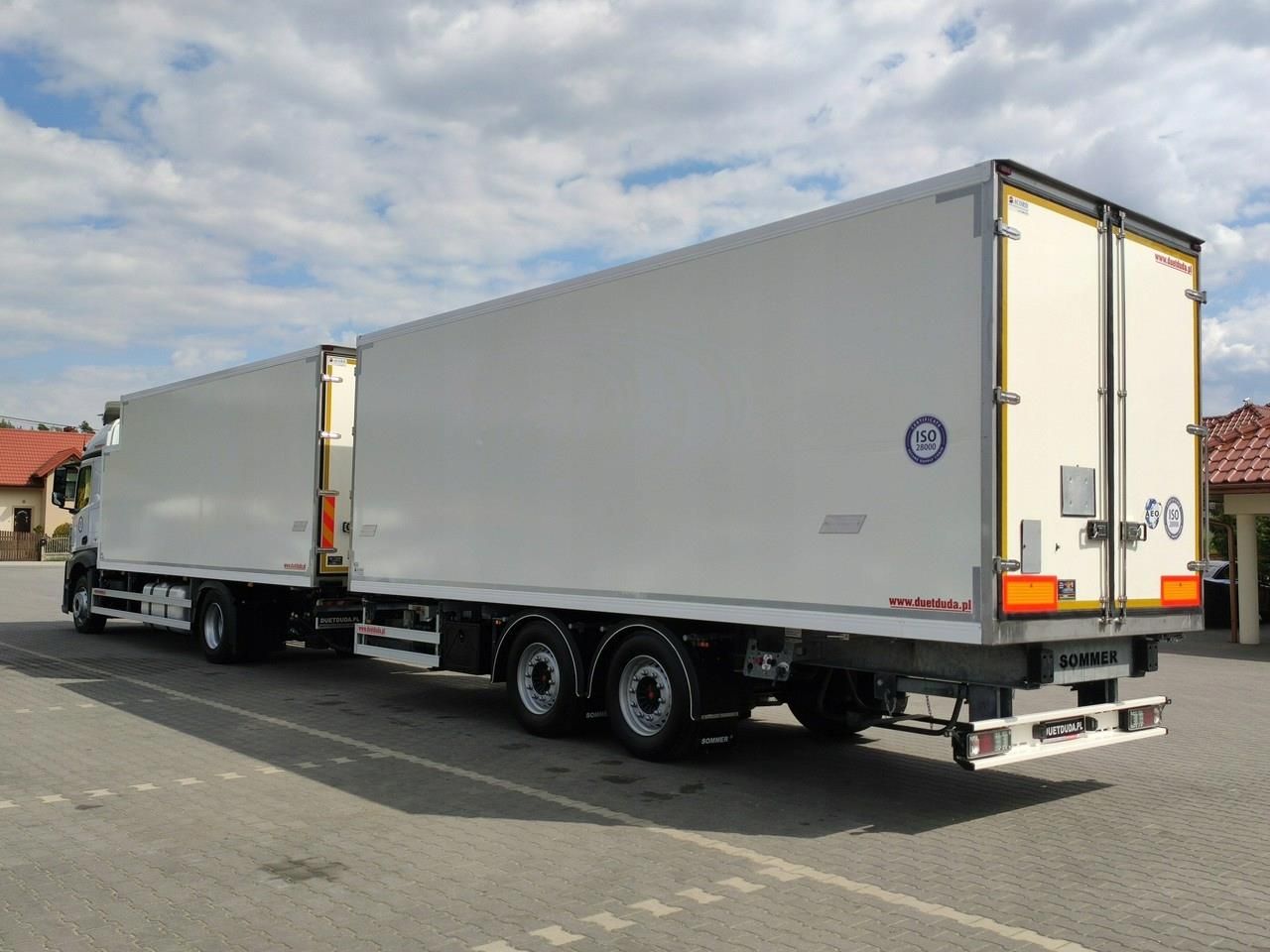 Mercedes Actros 1830 E6 Chłodnia THERMO KING