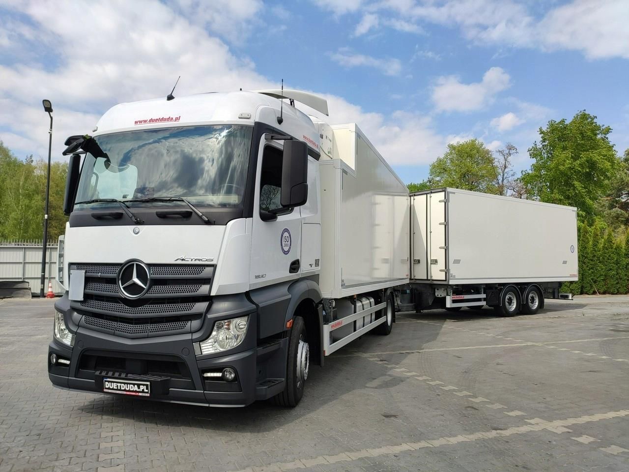 Mercedes Actros 1830 E6 Chłodnia THERMO KING