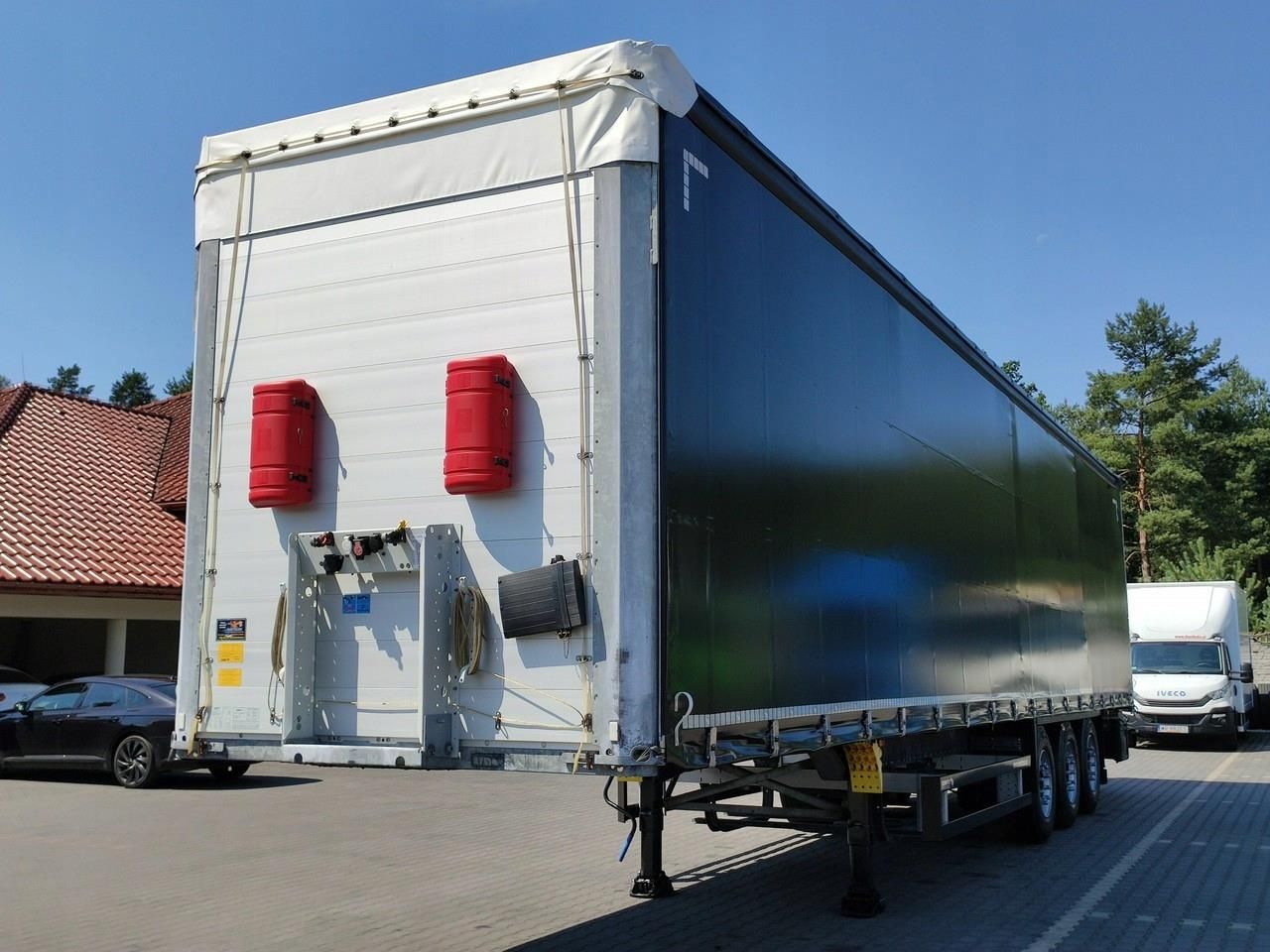 Schmitz Cargobull SCB Firna Standard Oś - zdjęcie 4 Schmitz Cargobull SCB Firna Standard Oś