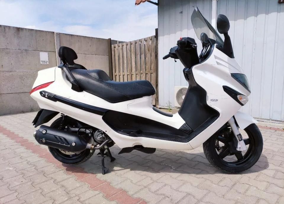 Piaggio Xevo