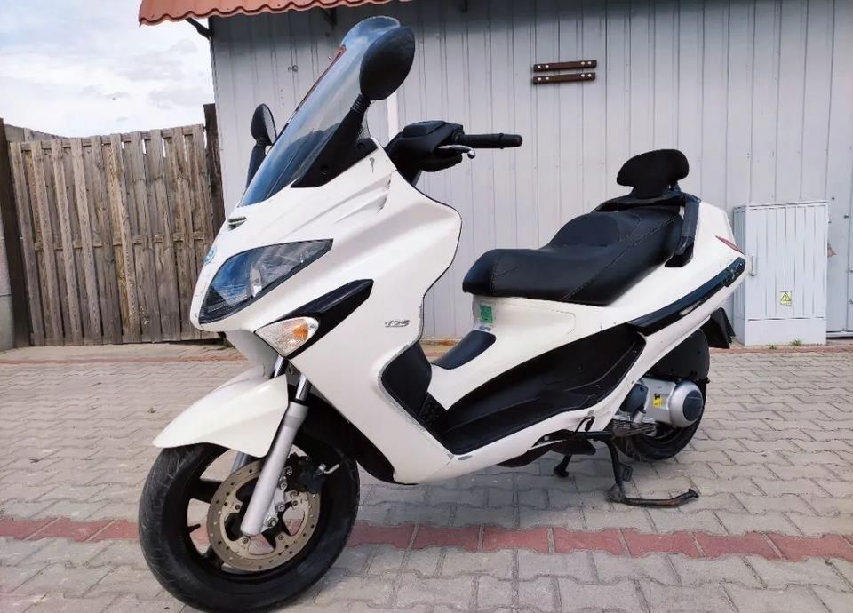 Piaggio Xevo