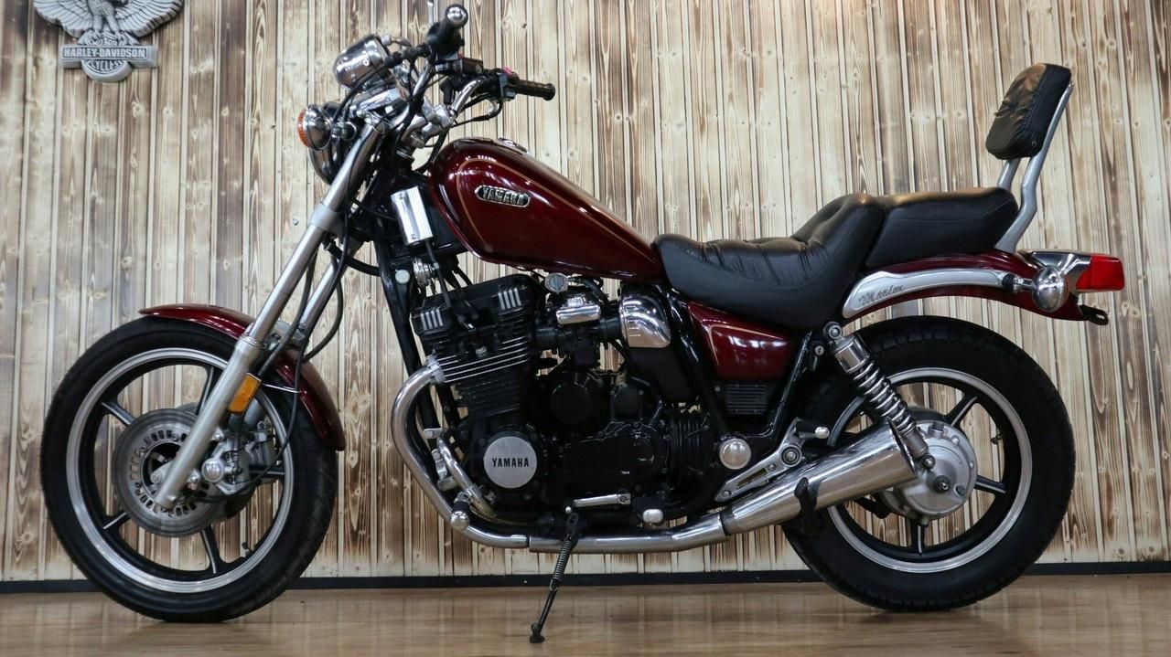 Yamaha Maxim (XJ700 MAXIM) PIĘKNA xj700 w - zdjęcie 8 Yamaha Maxim (XJ700 MAXIM) PIĘKNA xj700 w