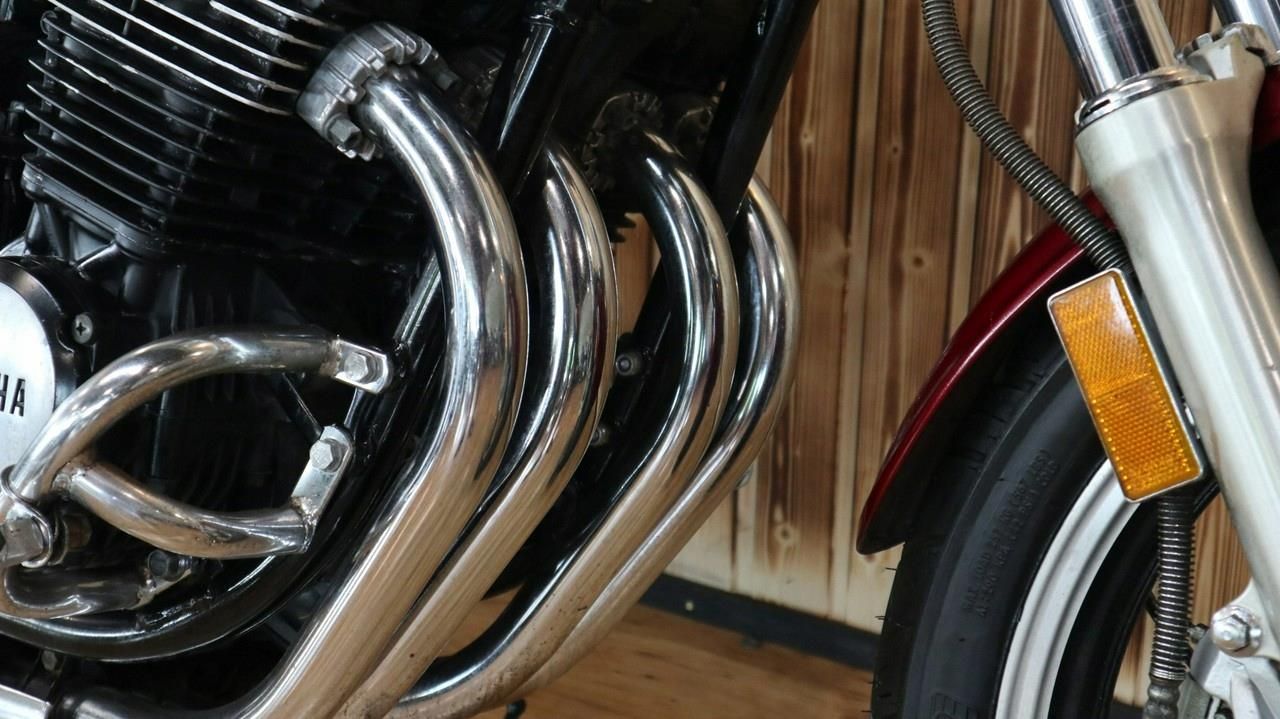 Yamaha Maxim (XJ700 MAXIM) PIĘKNA xj700 w - zdjęcie 9 Yamaha Maxim (XJ700 MAXIM) PIĘKNA xj700 w