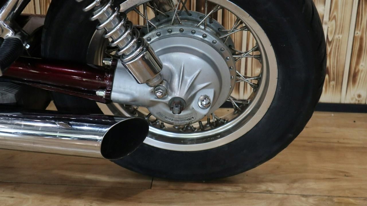 Suzuki Intruder (INTRUDER 700) 700 ## bardzo - zdjęcie 5 Suzuki Intruder (INTRUDER 700) 700 ## bardzo