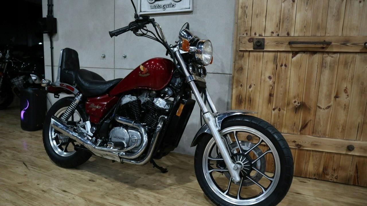 Honda Shadow (VT 500) VT SHADOW Piękna i Zadbana - zdjęcie 10 Honda Shadow (VT 500) VT SHADOW Piękna i Zadbana