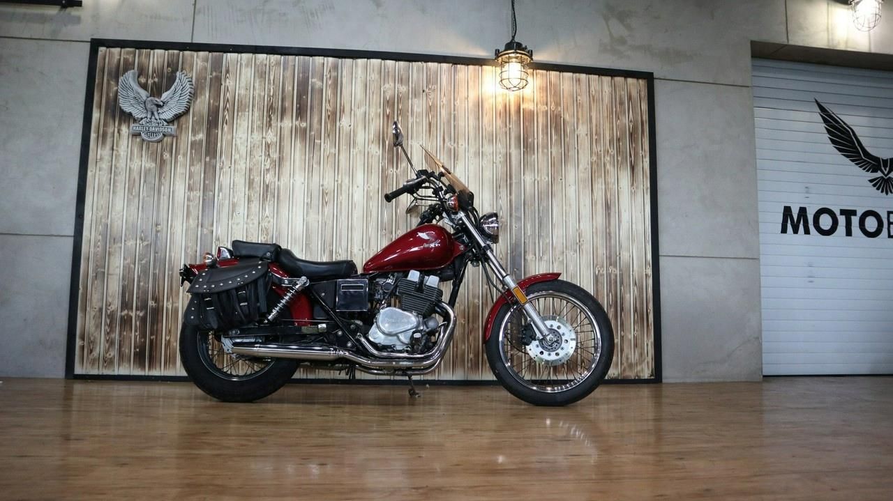 Honda CMX (250) rebel Piękna i Zadbana opłacona - zdjęcie 2 Honda CMX (250) rebel Piękna i Zadbana opłacona
